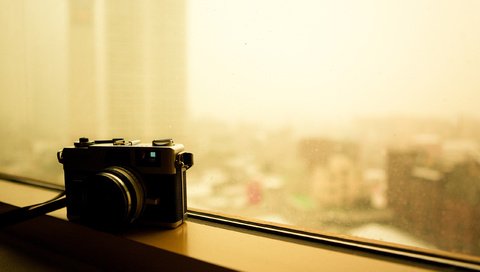 Обои фото, фотоаппарат, окно, камера, canon canonet ql, photo, the camera, window, camera разрешение 2560x1600 Загрузить