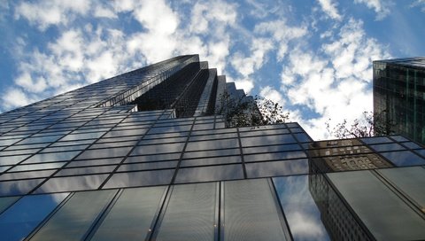 Обои небо, облака, отражение, нью-йорк, здание, the sky, clouds, reflection, new york, the building разрешение 4320x3193 Загрузить