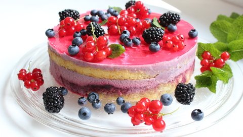 Обои крем для торта, пирожное, кулич, еда, брусника, фрукты, ватрушка, ягоды, черника, сладкое, торт, десерт, cream cake, food, cranberries, fruit, cheesecake, berries, blueberries, sweet, cake, dessert разрешение 5184x3456 Загрузить