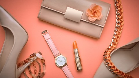 Обои часы, помада, клатч, watch, lipstick, clutch разрешение 6048x4032 Загрузить