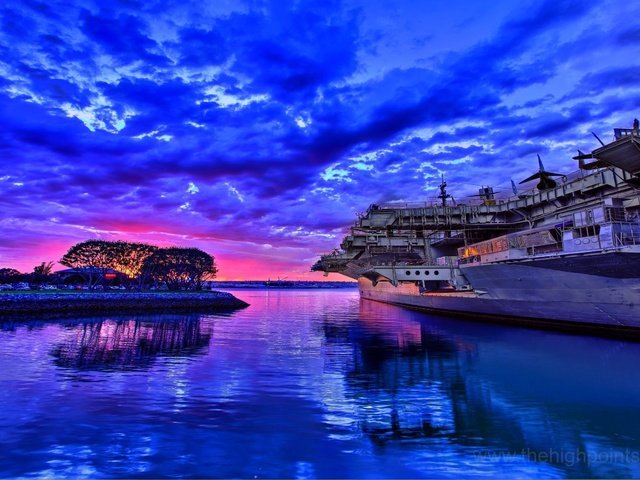 Обои необыкновенных цветов вечернее фото большого, unusual colors evening photo of a large разрешение 2560x1600 Загрузить