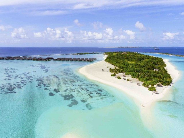 Обои океан, остров, курорт, лагуна, мальдивы, the ocean, island, resort, laguna, the maldives разрешение 3921x2449 Загрузить