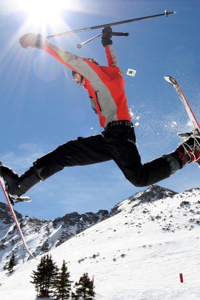 Обои полет, вершины, лыжник, лыжи, экстрим, снежные, горнолыжный спорт, flight, tops, skier, ski, extreme, snow разрешение 1920x1080 Загрузить