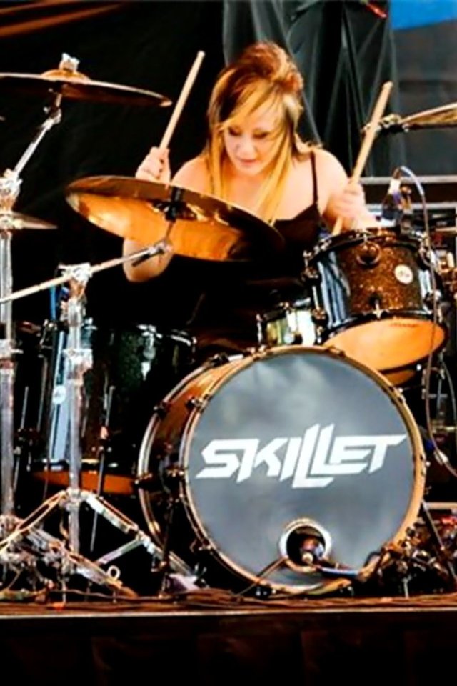 Обои skillet разрешение 2000x1285 Загрузить