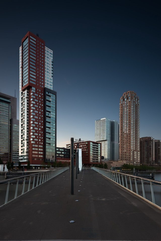 Обои закат, голландия, роттердам, rijnhavenbrug, sunset, holland, rotterdam разрешение 2048x1202 Загрузить