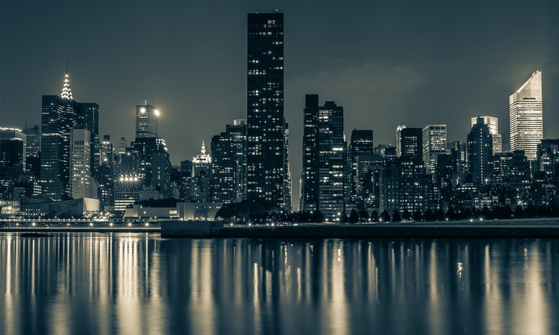 Обои ночь, вода, отражение, небоскребы, сша, нью-йорк, манхэттен, night, water, reflection, skyscrapers, usa, new york, manhattan разрешение 1920x1200 Загрузить