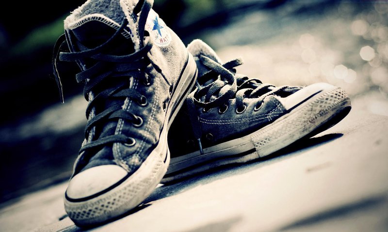 Обои сепия, кеды, all star, обувь, конверс, башмаки, sepia, sneakers, shoes, converse разрешение 1920x1080 Загрузить