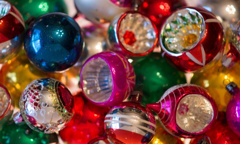 Обои новый год, шары, рождество, елочные игрушки, heather keith, new year, balls, christmas, christmas decorations разрешение 1920x1200 Загрузить