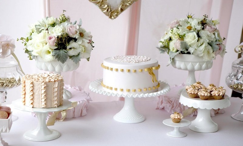 Обои цветы, сладкое, выпечка, торт, пирожное, кексы, тортики, flowers, sweet, cakes, cake, cupcakes разрешение 1920x1200 Загрузить