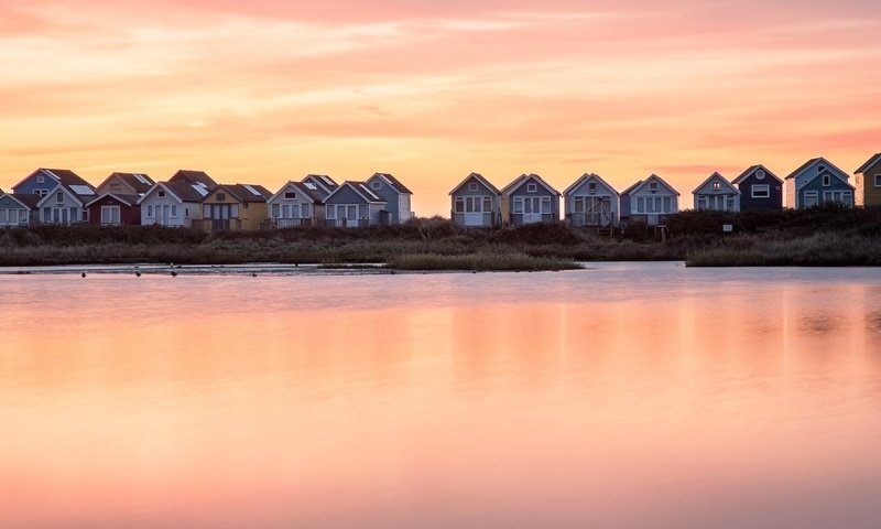 Обои берег, закат, домики, shore, sunset, houses разрешение 3840x2160 Загрузить