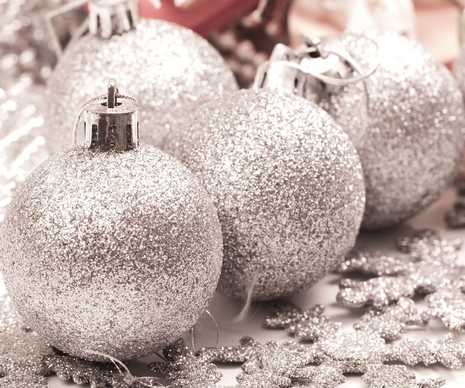 Обои новый год, зима, шарики, елочные игрушки, новогодние игрушки, новогодний шар, new year, winter, balls, christmas decorations, christmas toys, christmas ball разрешение 1920x1080 Загрузить