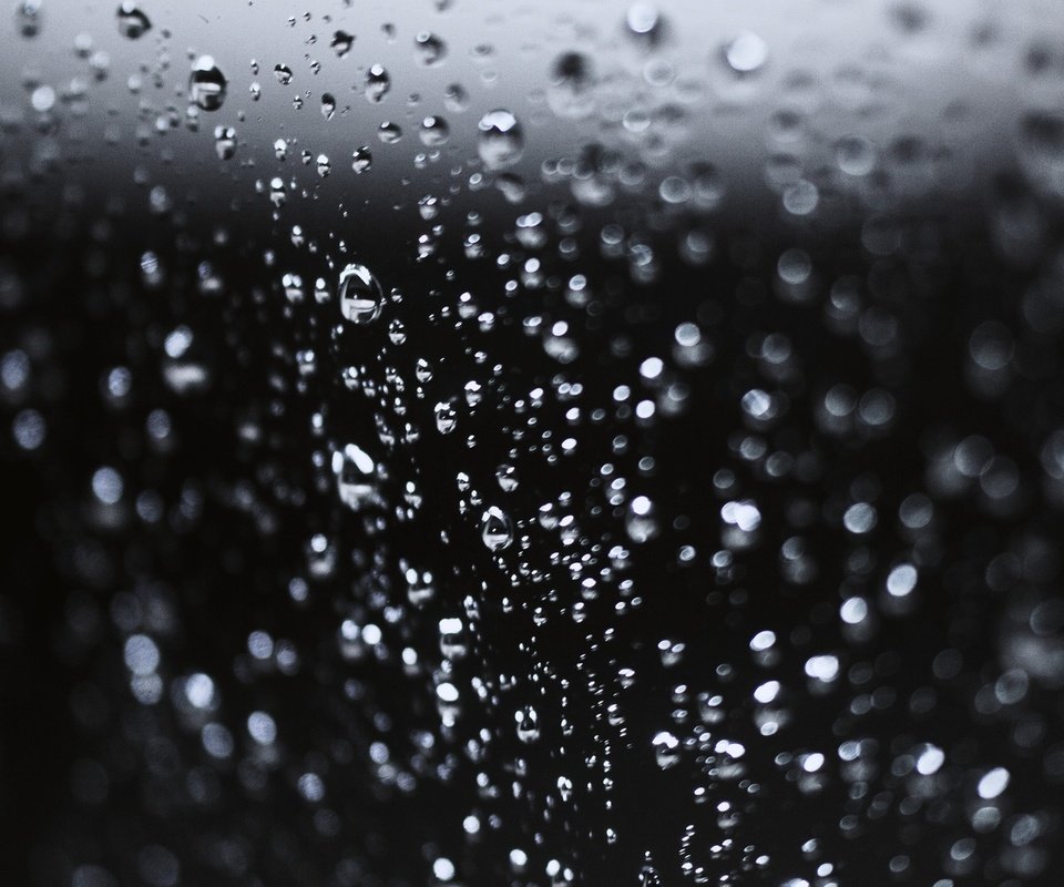 Обои вода, капли, черный фон, стекло, поверхность, мокрое, water, drops, black background, glass, surface, wet разрешение 1920x1080 Загрузить