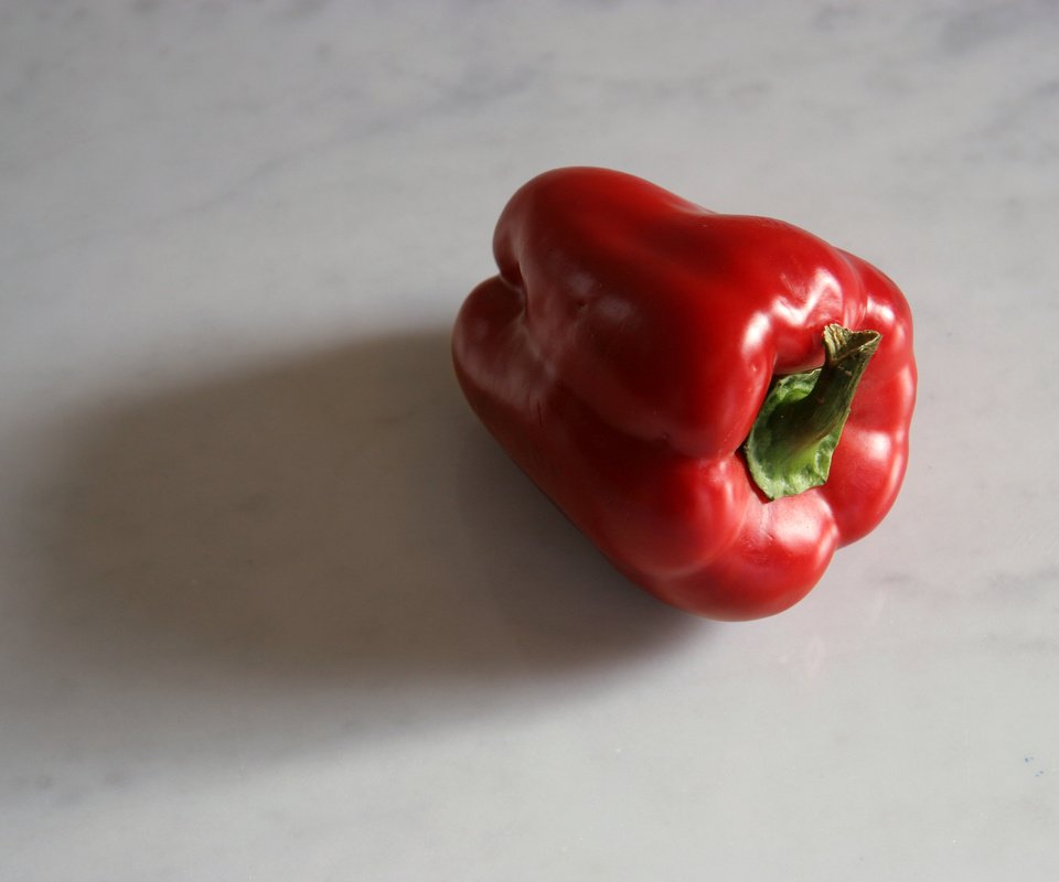 Обои фон, красный, овощи, перец, background, red, vegetables, pepper разрешение 3504x2336 Загрузить