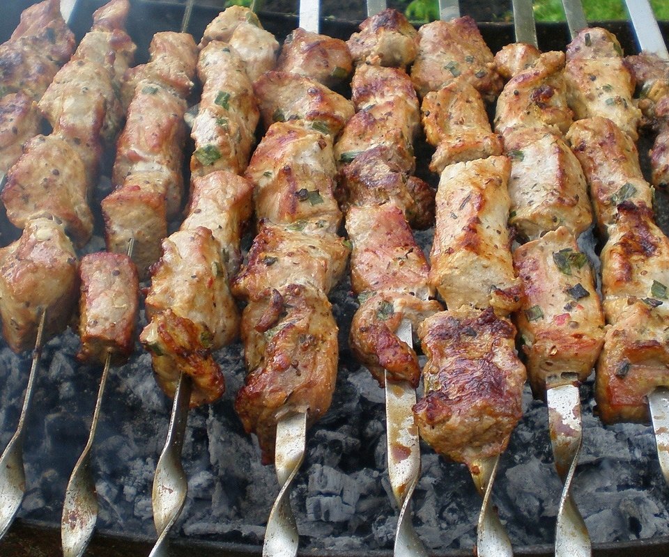 Обои мясо, шашлык, шампура, мангал, meat, kebab, skewers, grill разрешение 1920x1200 Загрузить