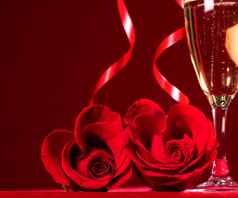 Обои цветок, роза, бокалы, шампанское, день святого валентина, влюбленная, flower, rose, glasses, champagne, valentine's day, love разрешение 1920x1200 Загрузить