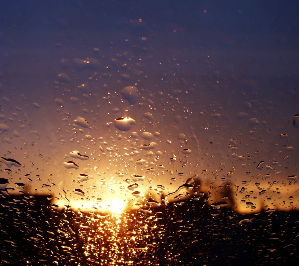Обои город, осень, дождь, окно, the city, autumn, rain, window разрешение 1920x1200 Загрузить