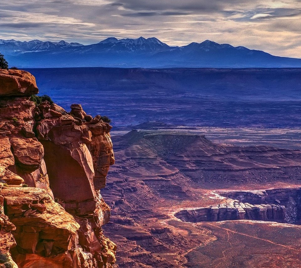 Обои near moab, штат юта, национальный парк каньонлендс, utah, canyonlands national park разрешение 1920x1200 Загрузить