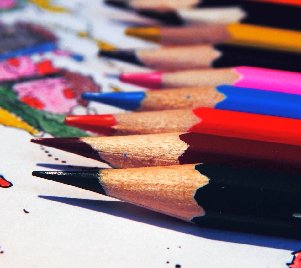 Обои разноцветные, карта, карандаши, цветные, цветные карандаши, colorful, map, pencils, colored, colored pencils разрешение 4608x3456 Загрузить