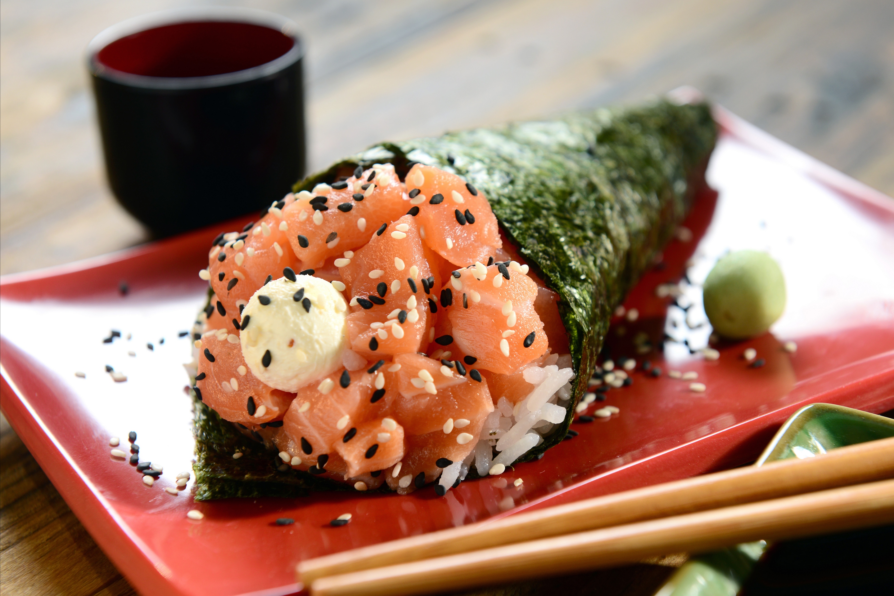 Обои начинка, суши, роллы, японская кухня, stuffing, filling, sushi, rolls, japanese cuisine разрешение 2880x1922 Загрузить