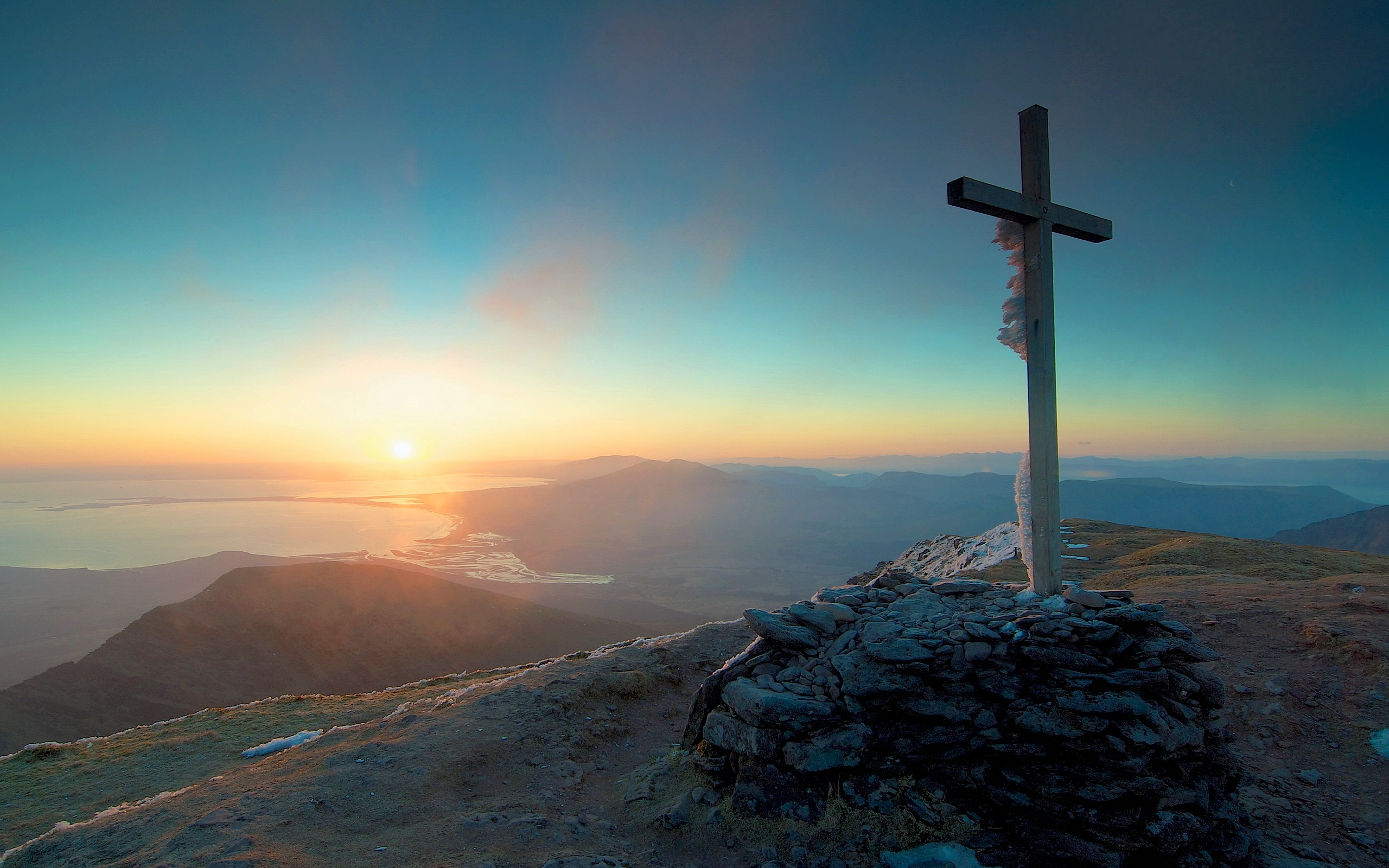 Обои восход, камни, море, гора, крест, ерусалим, sunrise, stones, sea, mountain, cross, jerusalem разрешение 2560x1600 Загрузить