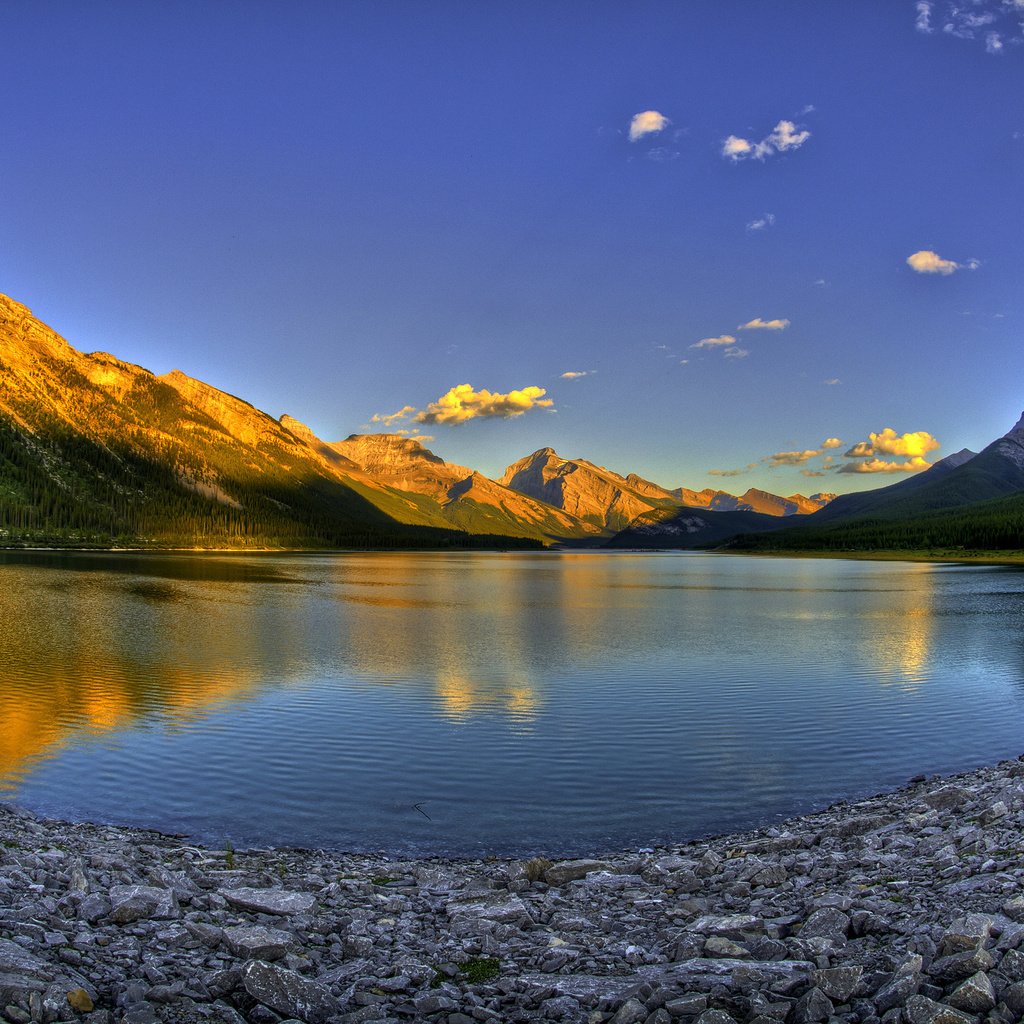 Обои озеро, горы, закат, канада, lake, mountains, sunset, canada разрешение 2560x1600 Загрузить