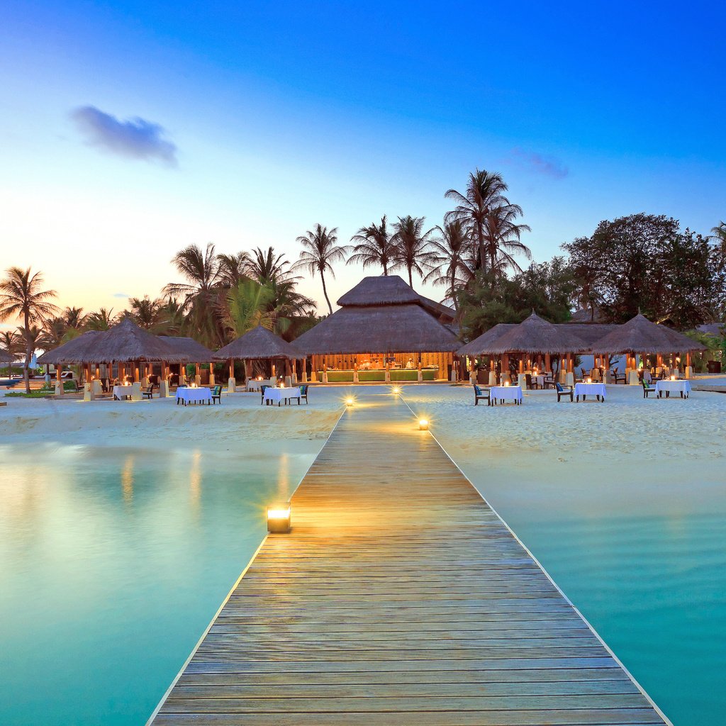 Обои море, пляж, курорт, ресторан, тропики, мальдивы, sea, beach, resort, restaurant, tropics, the maldives разрешение 5616x3744 Загрузить