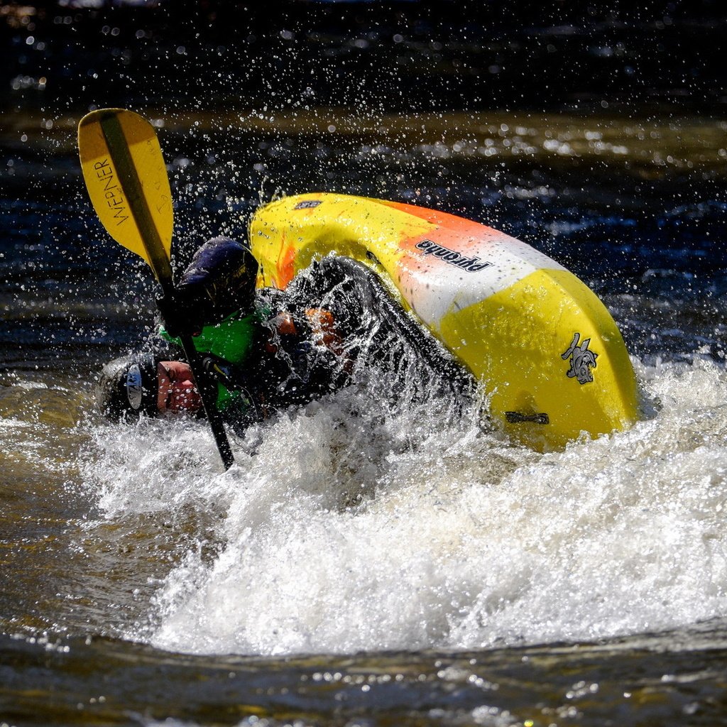 Обои вода, поток, лодка, спорт, мужчина, water, stream, boat, sport, male разрешение 2006x1151 Загрузить