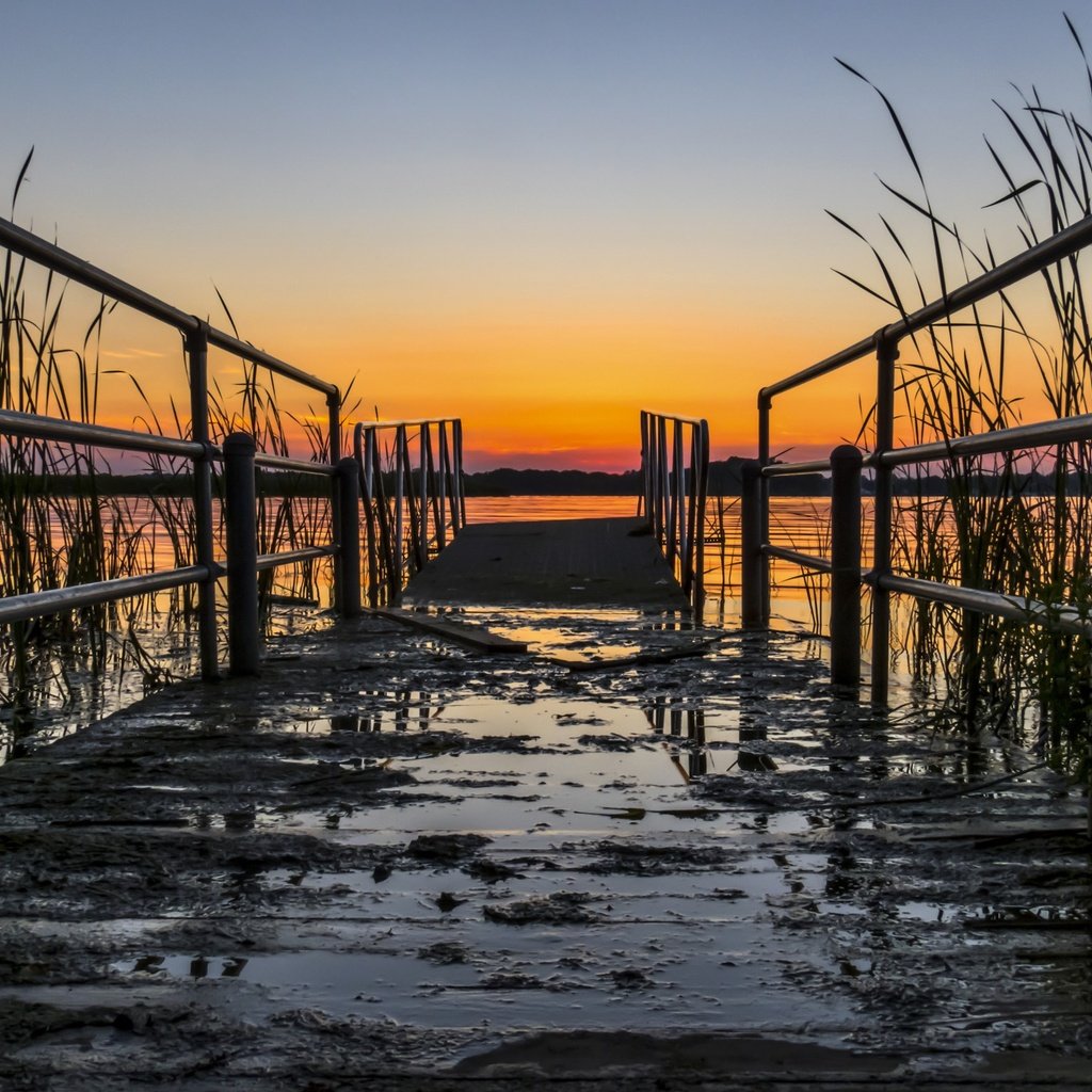 Обои озеро, мостик, закат, пирс, lake ontario, braddock bay, lake, the bridge, sunset, pierce разрешение 2048x1536 Загрузить