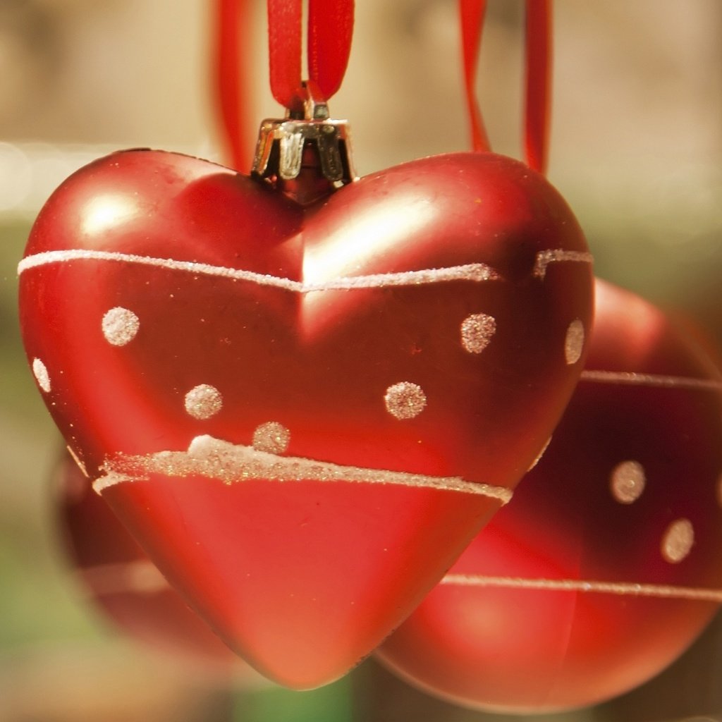 Обои новый год, рождество, елочные игрушки, сердечки, new year, christmas, christmas decorations, hearts разрешение 1920x1200 Загрузить