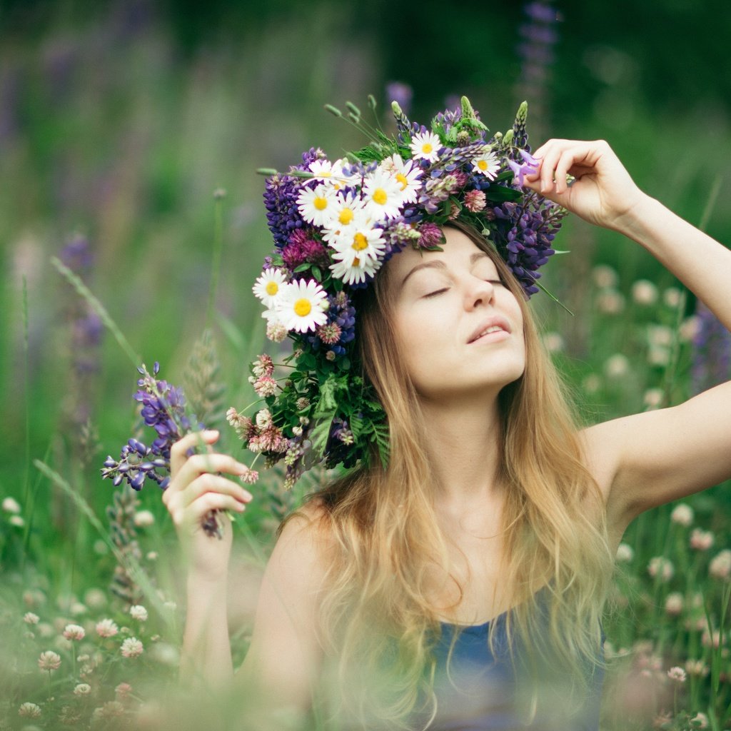 Обои цветы, девушка, настроение, луг, венок, алина, flowers, girl, mood, meadow, wreath, alina разрешение 4599x3066 Загрузить