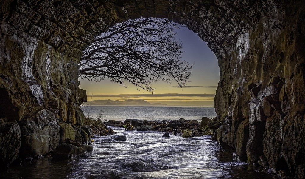 Обои природа, море, мост, туннель, шотландия, nature, sea, bridge, the tunnel, scotland разрешение 2560x1600 Загрузить