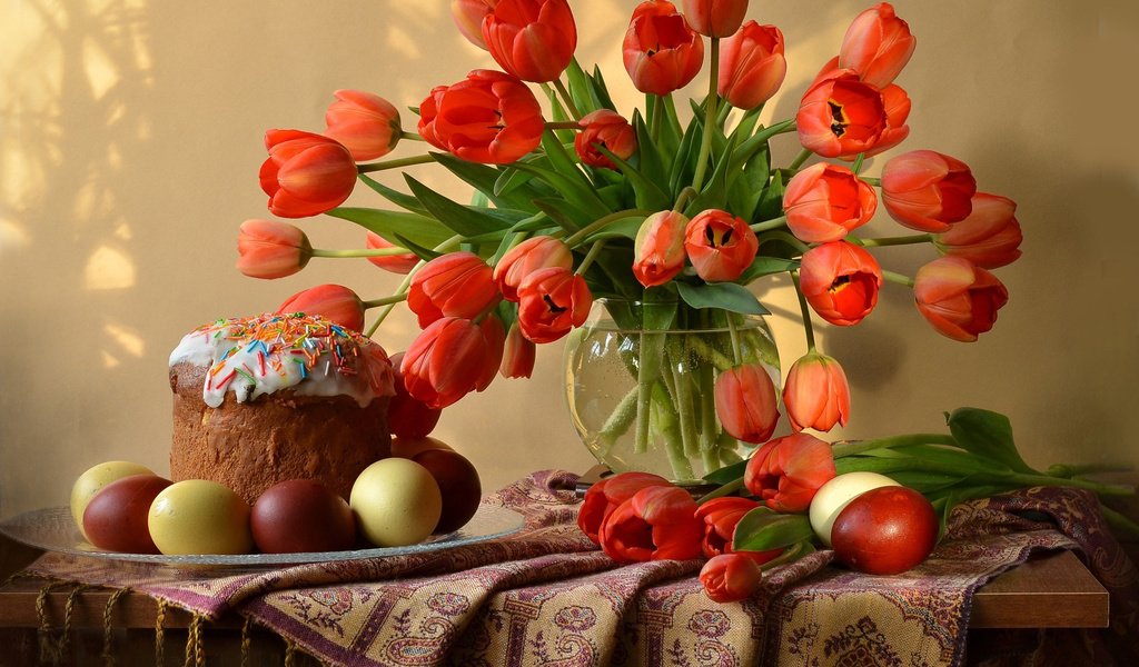 Обои цветы, натюрморт, тюльпаны, кулич, ваза, шарф, пасха, крашенки, яйца, праздник, тарелка, столик, flowers, still life, tulips, cake, vase, scarf, easter, eggs, holiday, plate, table разрешение 2560x1976 Загрузить