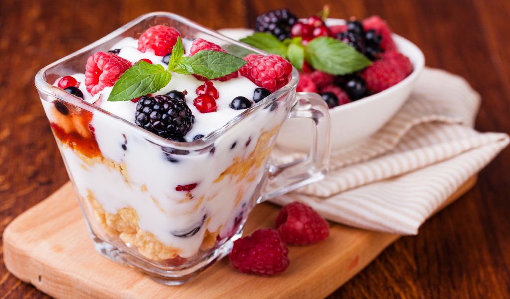 Обои малина, ягоды, черника, десерт, ежевика, хлопья, йогурт, raspberry, berries, blueberries, dessert, blackberry, cereal, yogurt разрешение 5286x3524 Загрузить