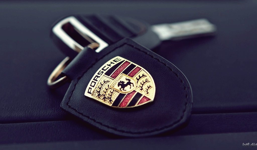 Обои фон, ключ, брелок, порше, background, key, keychain, porsche разрешение 1920x1080 Загрузить