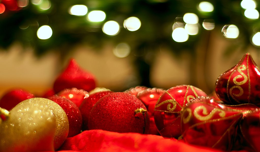 Обои новый год, рождество, елочные игрушки, декор, new year, christmas, christmas decorations, decor разрешение 3840x2400 Загрузить