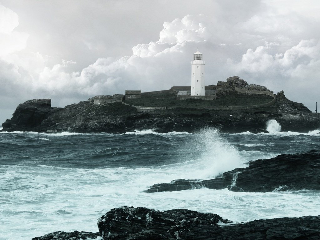 Обои небо, облака, скалы, камни, море, маяк, остров, шторм, the sky, clouds, rocks, stones, sea, lighthouse, island, storm разрешение 1920x1200 Загрузить