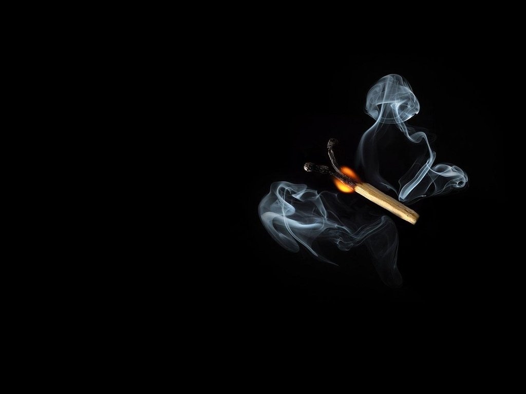 Обои бабочка, дым, черный фон, спичка, butterfly, smoke, black background, match разрешение 1920x1080 Загрузить