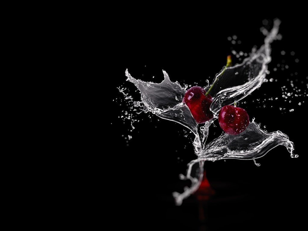 Обои вода, фон, капли, клубника, брызги, бокал, всплеск, water, background, drops, strawberry, squirt, glass, splash разрешение 5212x3474 Загрузить