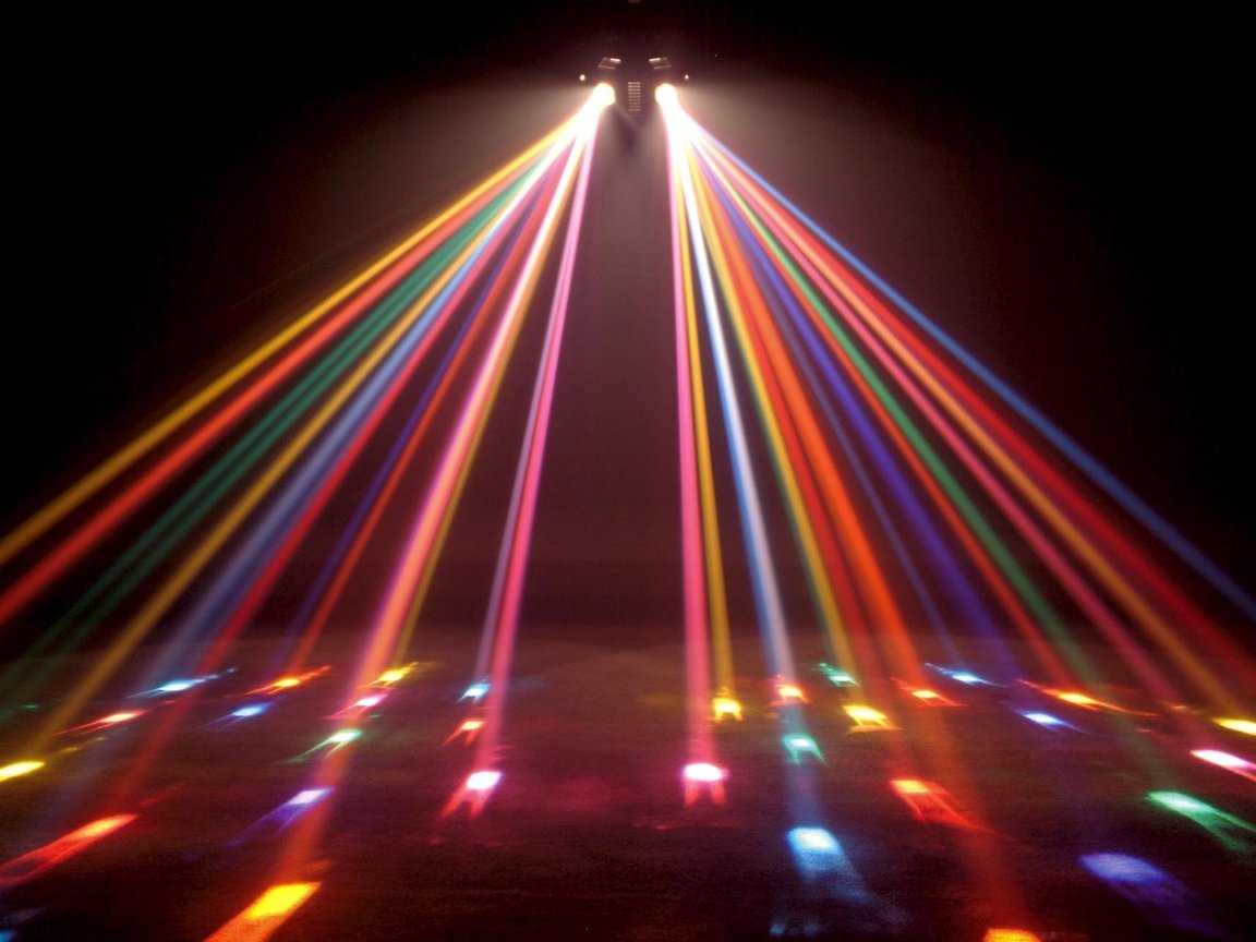 Обои свет, лучи, лазеры, шоу, зрелище, light, rays, lasers, show, sight разрешение 2100x1289 Загрузить