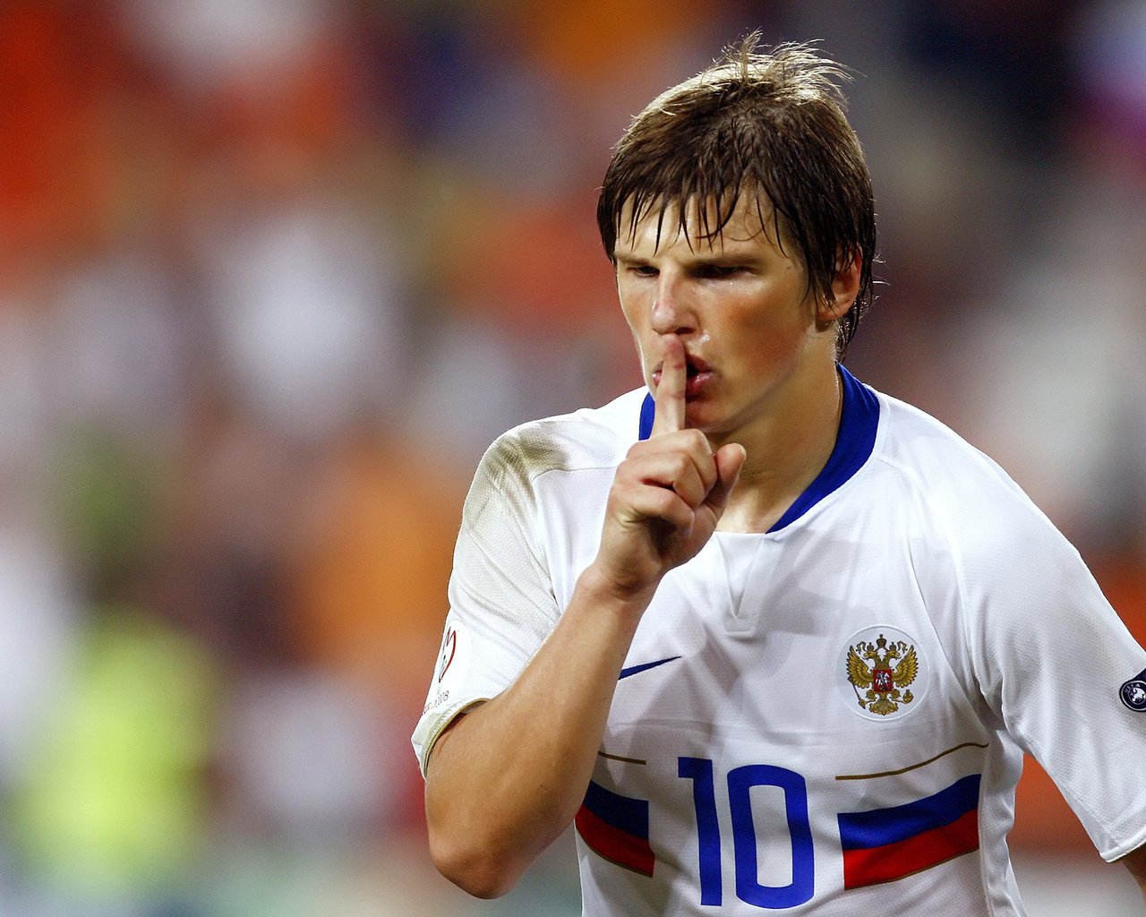 Обои обои, футбол, палец, россия, губы, аршавин, гол, wallpaper, football, finger, russia, lips, arshavin, goal разрешение 1920x1271 Загрузить