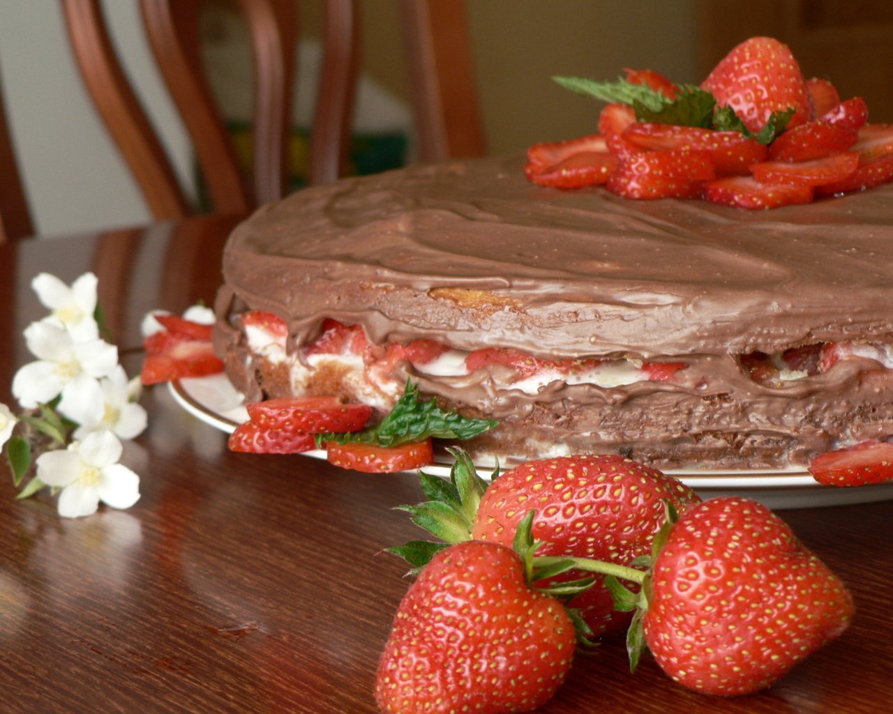 Обои еда, клубника, торт, food, strawberry, cake разрешение 2560x1920 Загрузить