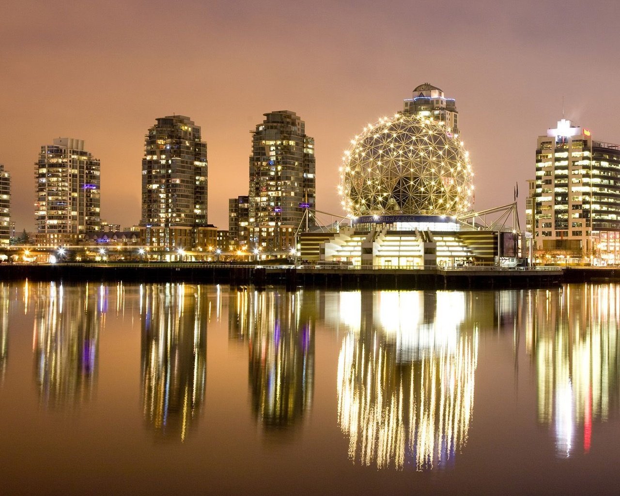 Обои вода, отражение, шар, ванкувер, канада, ночные огни, water, reflection, ball, vancouver, canada, night lights разрешение 1920x1080 Загрузить