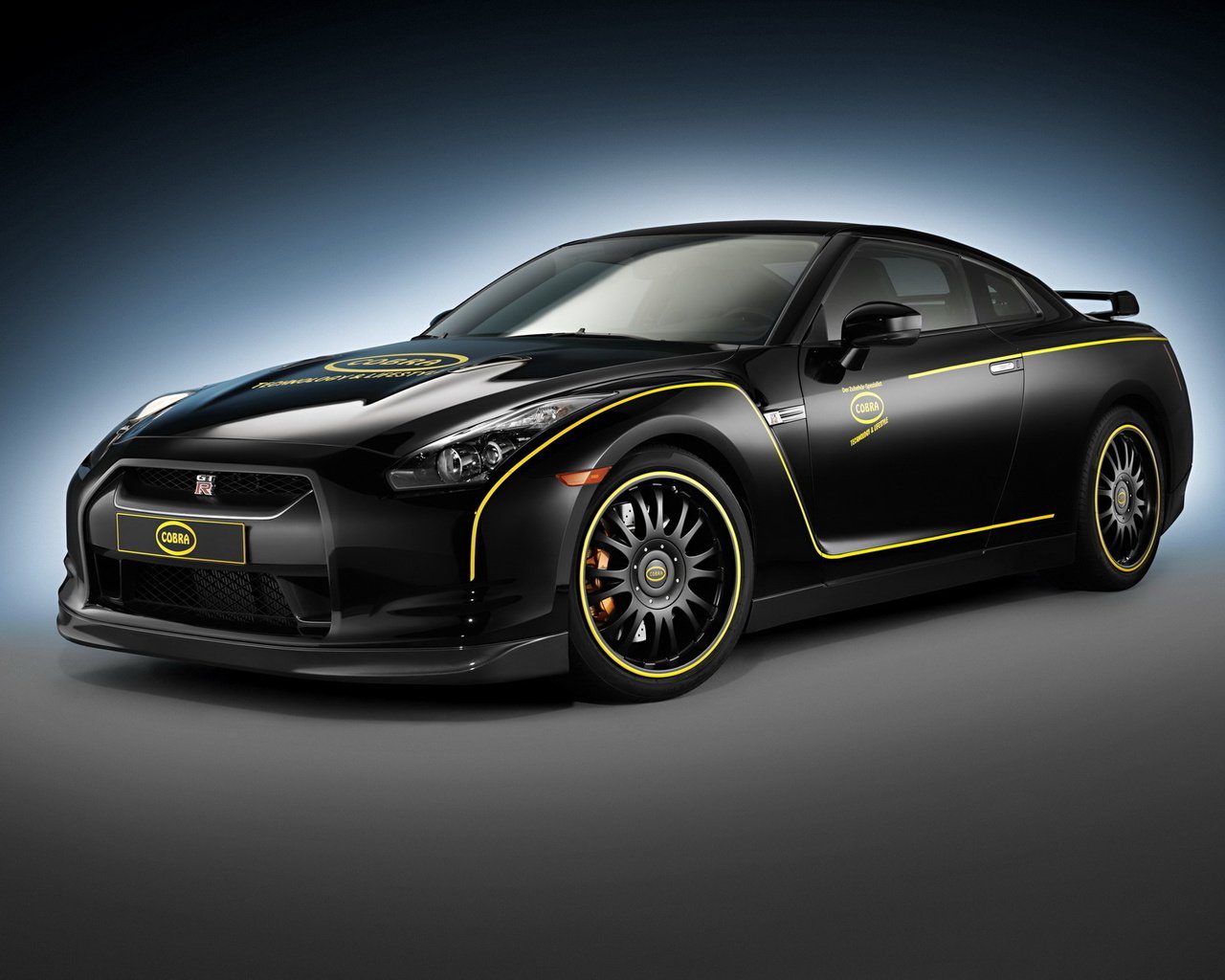 Обои черный, тюнинг, ниссан, black, tuning, nissan разрешение 1920x1200 Загрузить