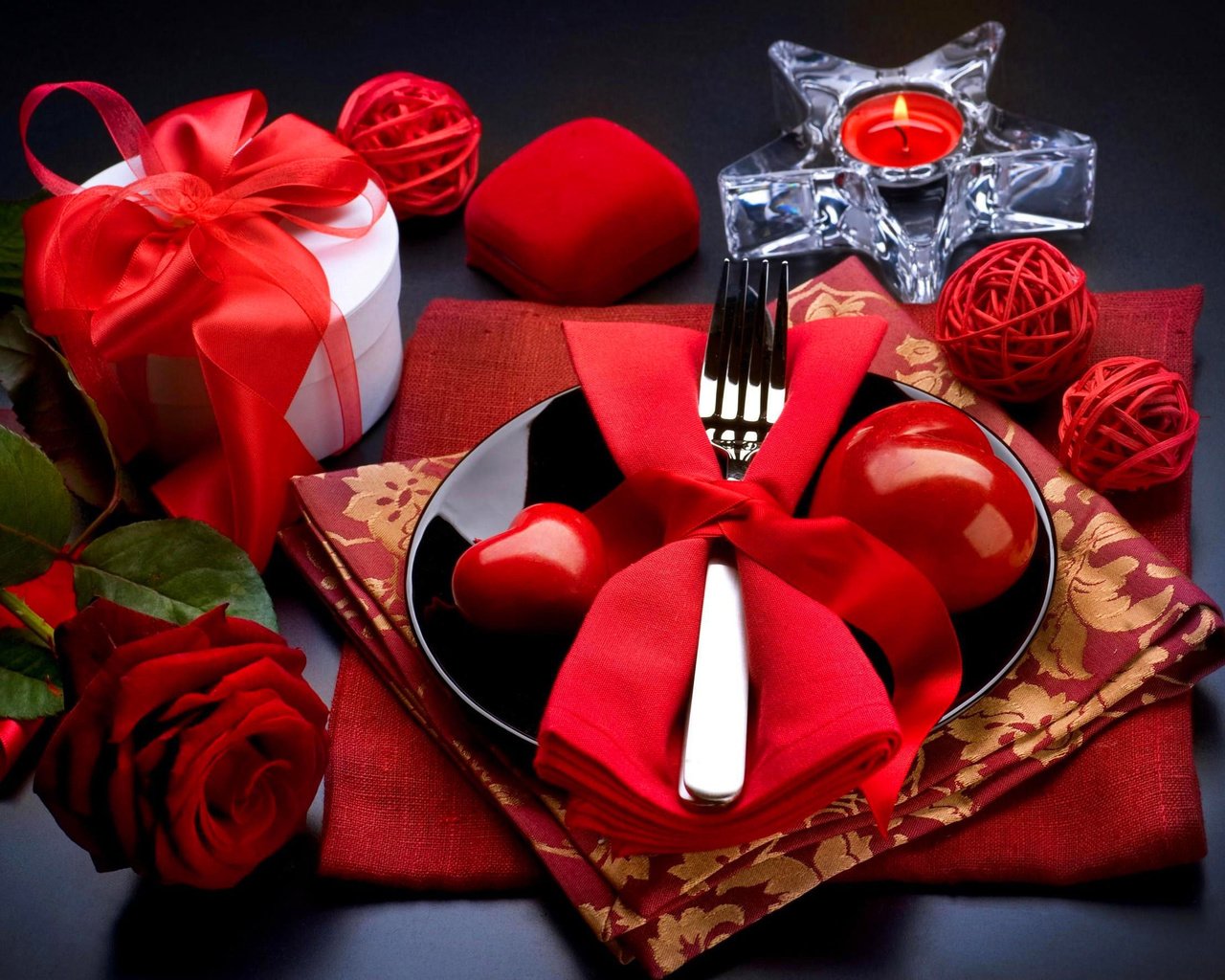 Обои цветы, подарок, праздник, день святого валентина, сервировка, flowers, gift, holiday, valentine's day, serving разрешение 2560x1780 Загрузить