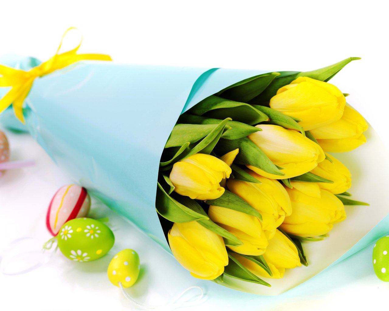 Обои весна, букет, тюльпаны, пасха, желтые, тульпаны, букеты, зеленые пасхальные, spring, bouquet, tulips, easter, yellow, bouquets разрешение 5616x3744 Загрузить