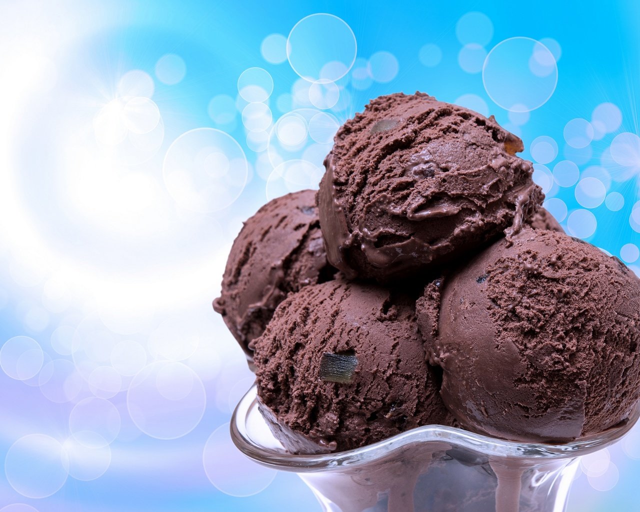 Обои мороженое, сладости, шарики, шоколад, сладкое, мороженное, десерт, в шоколаде, ice cream, sweets, balls, chocolate, sweet, dessert разрешение 2880x1965 Загрузить