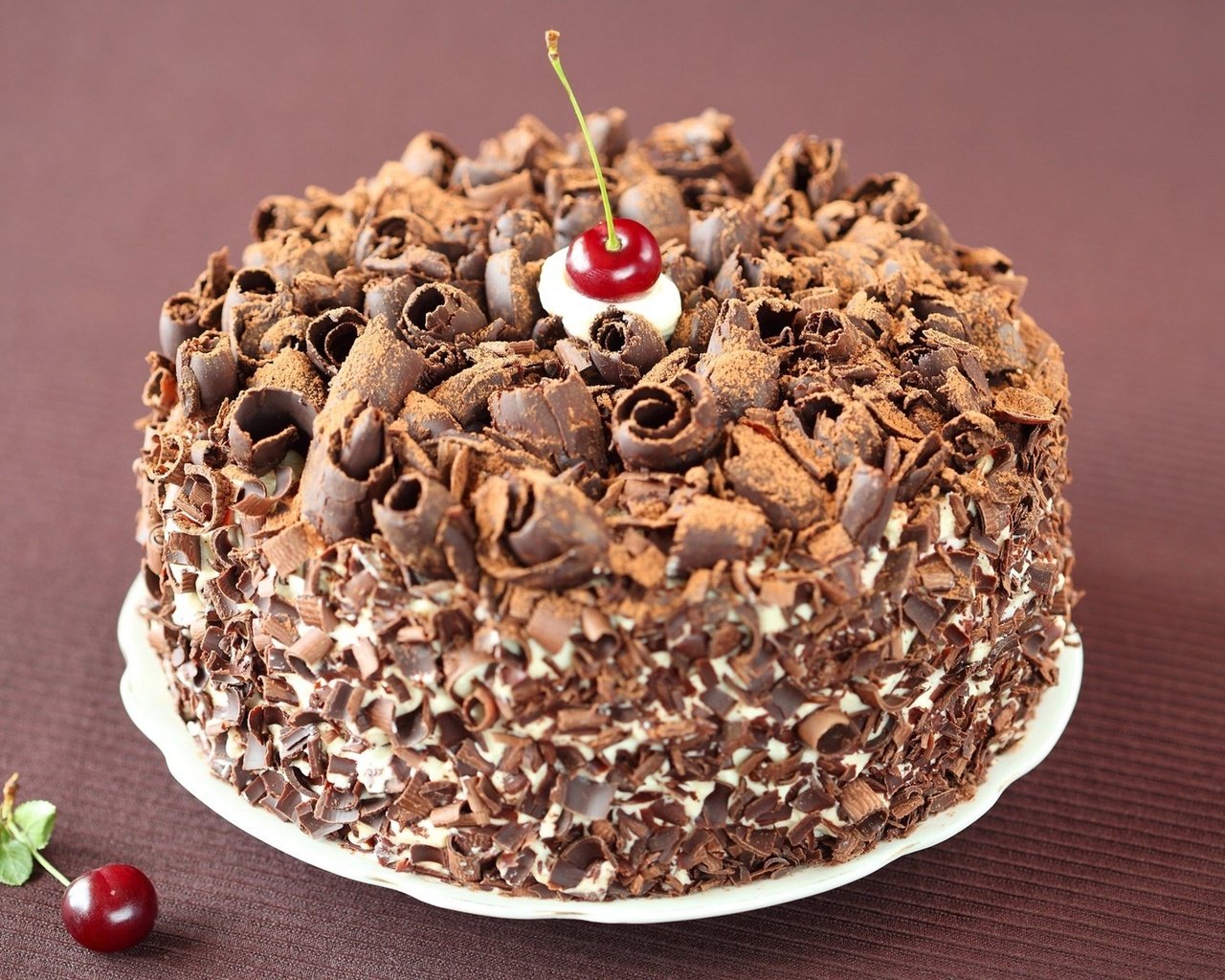 Обои шоколад, торт, вишенка, крем, chocolate, cake, cherry, cream разрешение 1920x1280 Загрузить