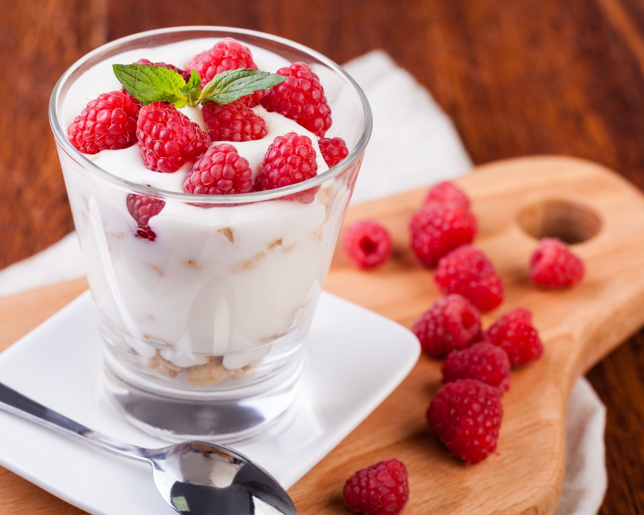 Обои ягоды, десерт, хлопья, йогурт, berries, dessert, cereal, yogurt разрешение 5318x3545 Загрузить