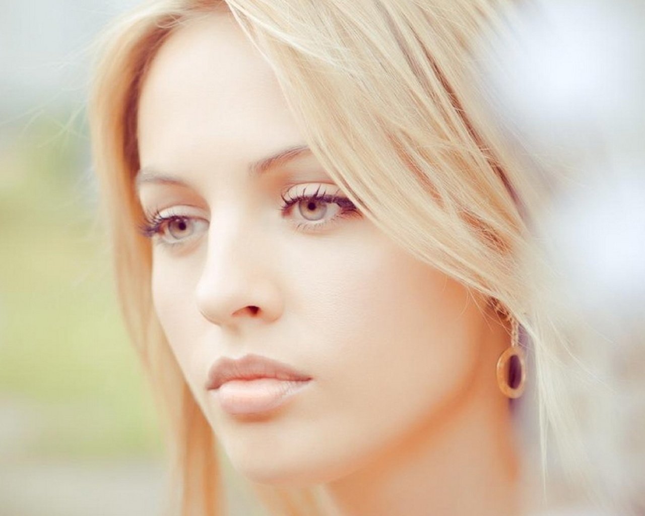 Обои глаза, девушка, блондинка, макияж, красивые, шикарная, eyes, girl, blonde, makeup, beautiful, chic разрешение 1920x1080 Загрузить