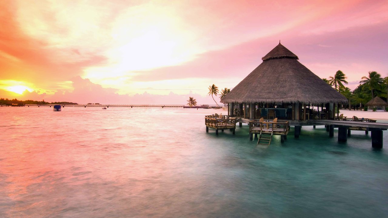 Обои море, бунгало, тропики, мальдивы, sea, bungalow, tropics, the maldives разрешение 4228x2732 Загрузить